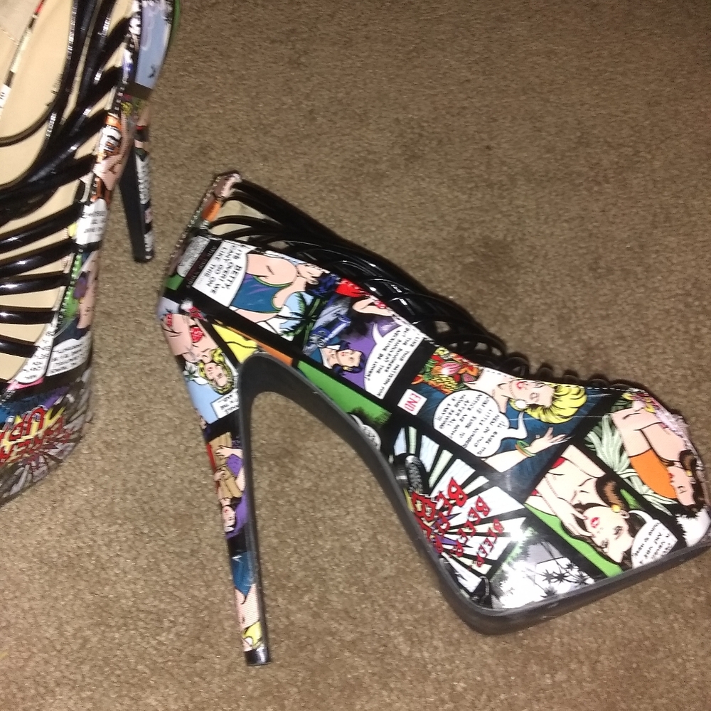 Stilletos - Picture 2 of 2